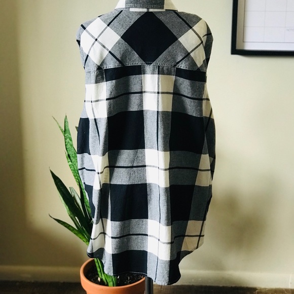 Universal Thread Cotton Button Down - Picture 4 of 8